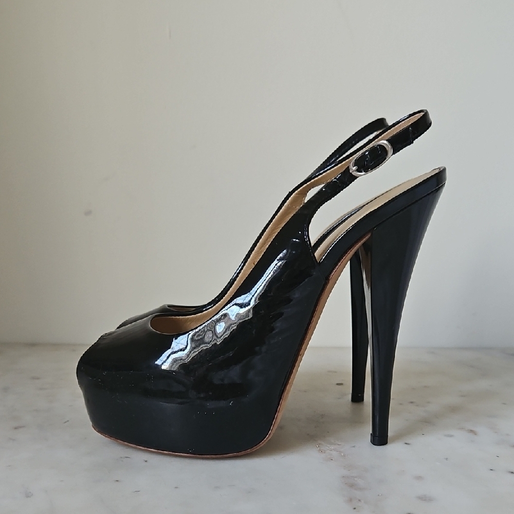 GUISEPPE ZANOTTI: glam patent black leather peep toe platform heels